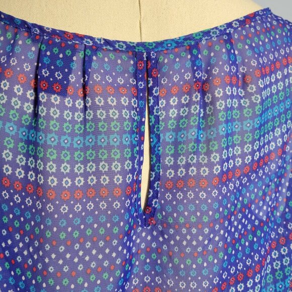 Gap Large Blue Red Floral Semi Sheer V Neck Sleeveless Lightweight Tank Top - Picture 9 of 10